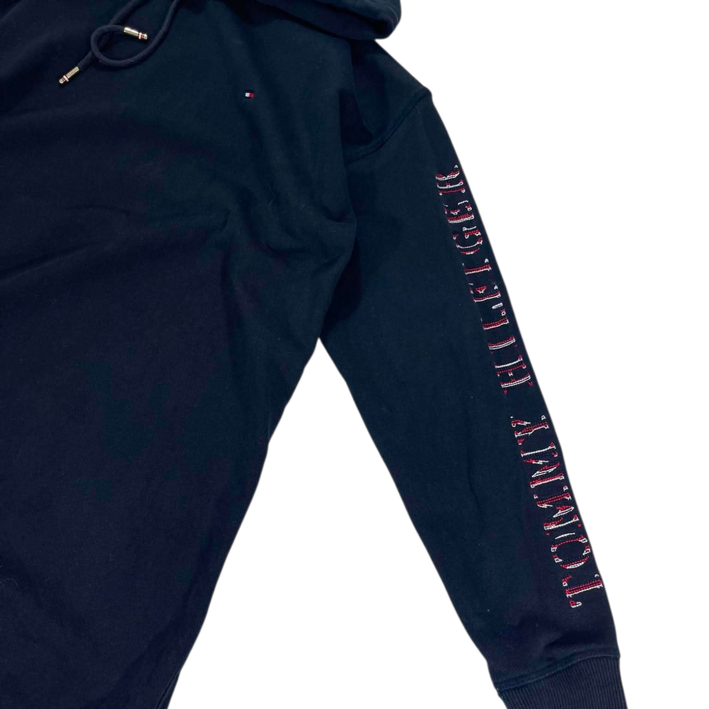 TOMMY HILFIGER NAVY BLUE HOODIE WITH EMBROIDERED LOGO ON SLEEVE (S)
