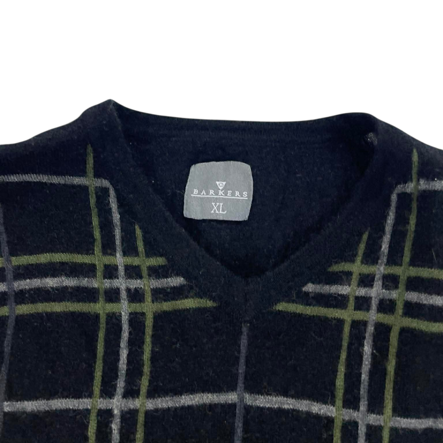 BARKERS PURE NEW WOOL PLAID SWEATER (M)