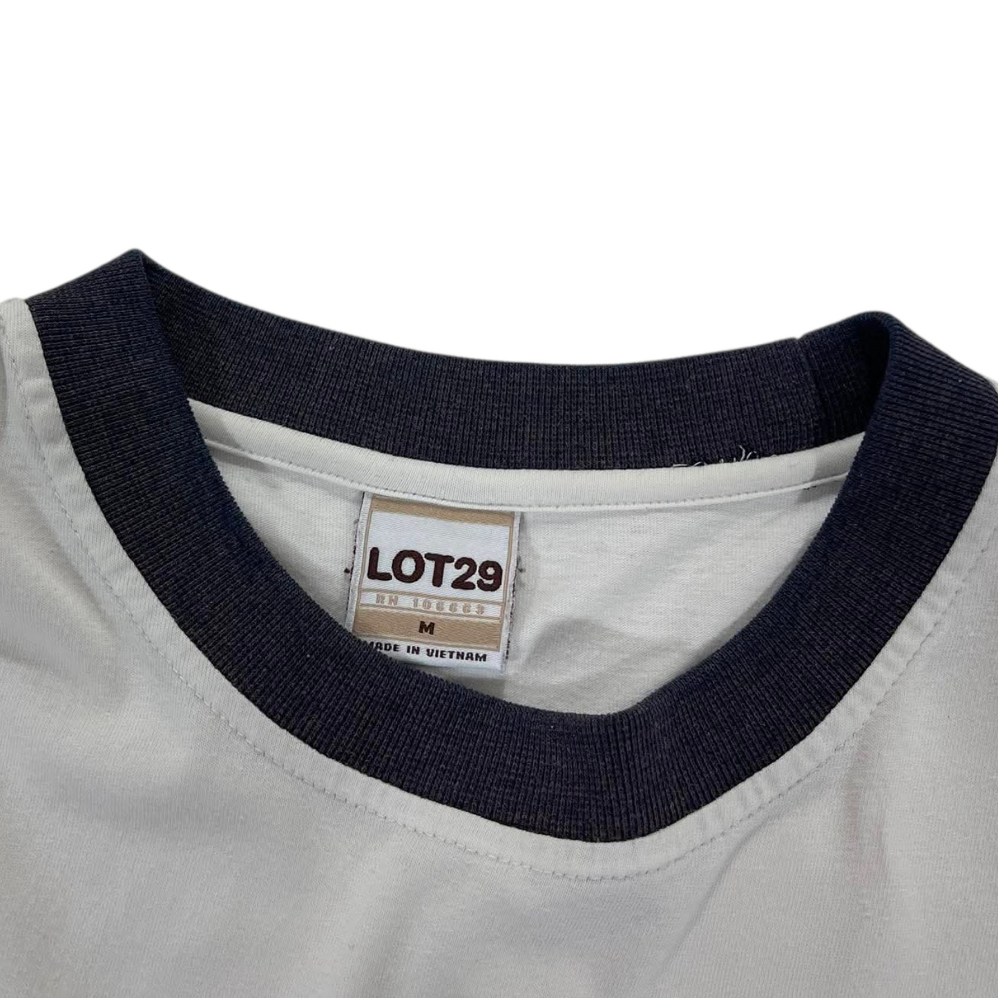 Y2K LOONEY TUNES BUGS BUNNY WHITE TEE (M-L)