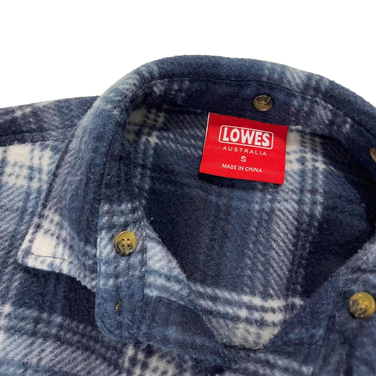LOWES AUSTRALIA BLUE & WHITE PLAID FLANNEL (S, FITS LIKE M - L)