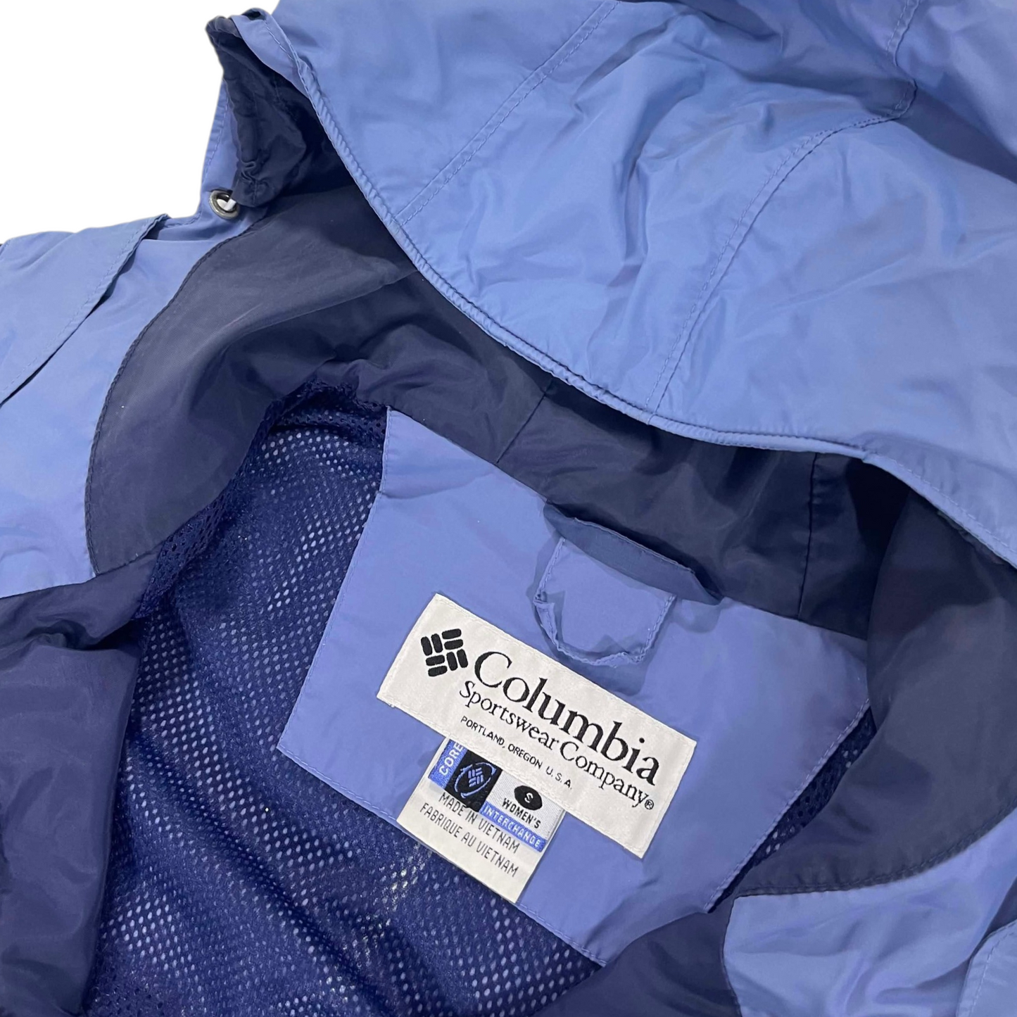 COLUMBIA SPORTSWEAR BLUE & PURPLE WINDBREAKER (M-L)