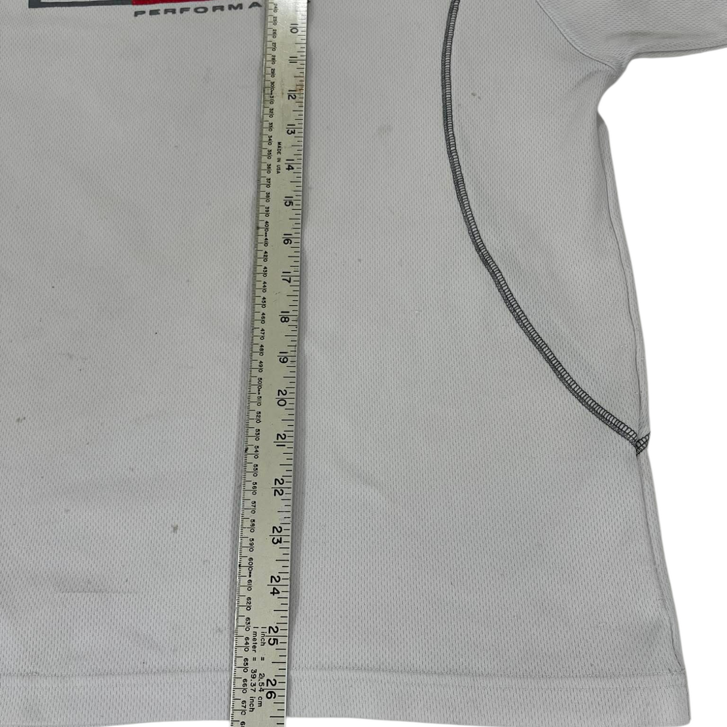 NEW BALANCE GREY AND WHITE PERFORMANCE T-SHIRT (M)
