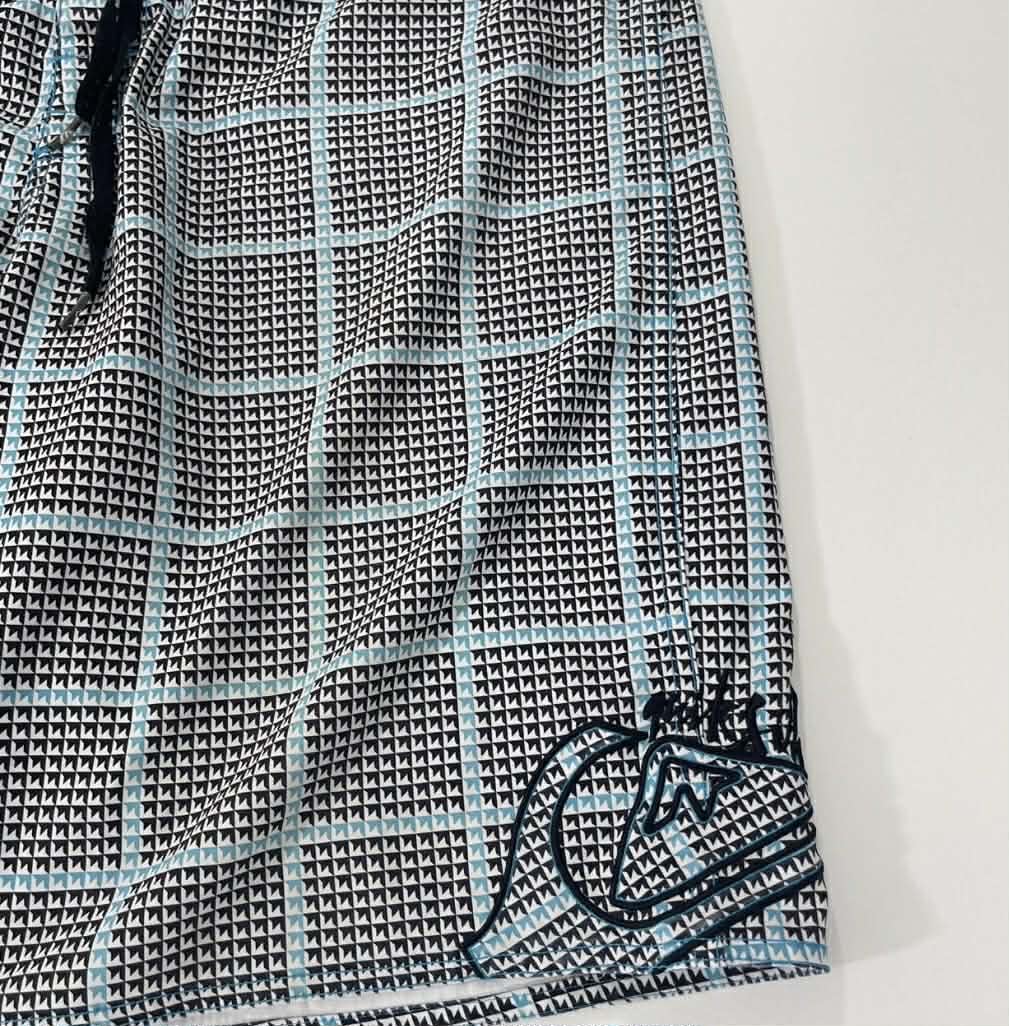 Y2K QUIKSILVER BLUE & BLACK BOARD SHORTS (34)