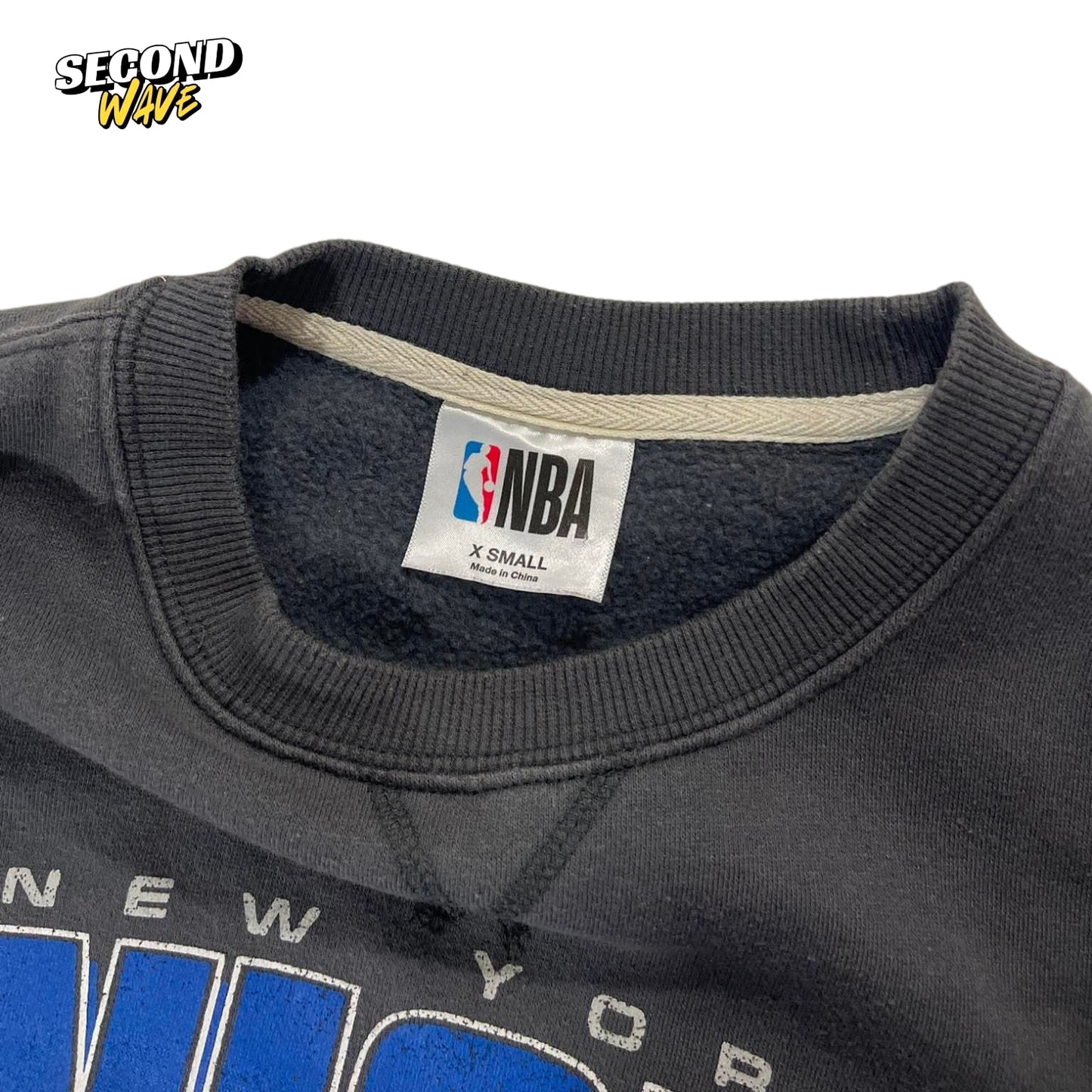 NEW YORK KNICKS FADED BLACK CREWNECK (M)