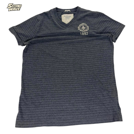 ABERCROMBIE & FITCH V-NECK T-SHIRT (BEST FIT M)