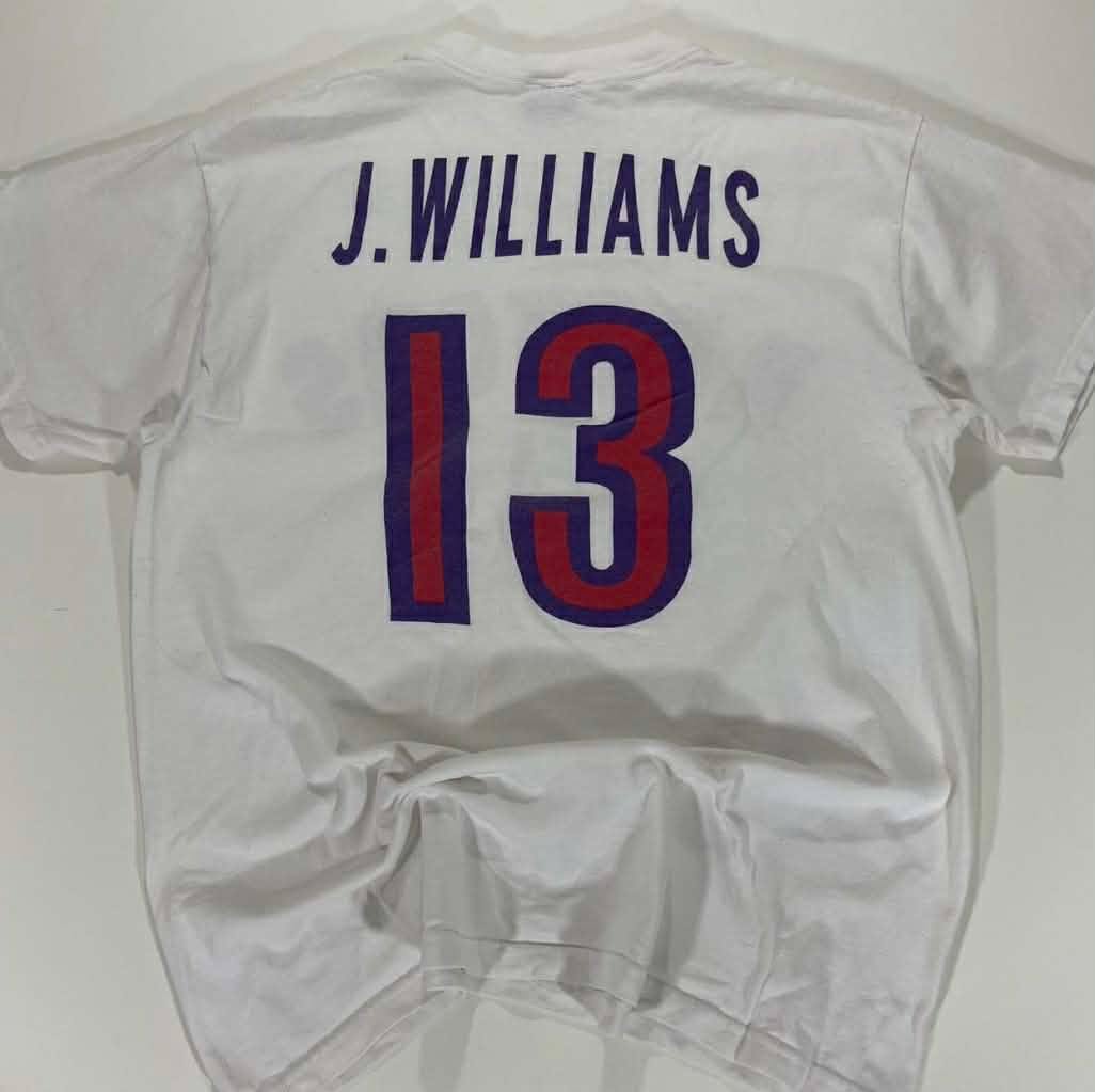 VINTAGE J WILLIAMS NBA TORONTO RAPTORS WHITE T-SHIRT (M-L)