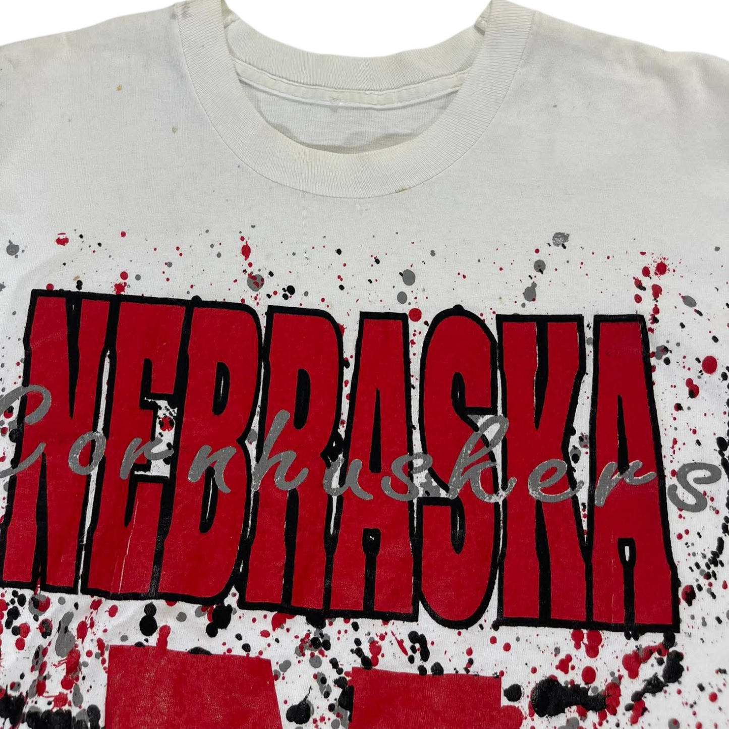 VINTAGE SINGLE STITCHED NEBRASKA CORNHUSKERS WHITE & RED TEE (M)