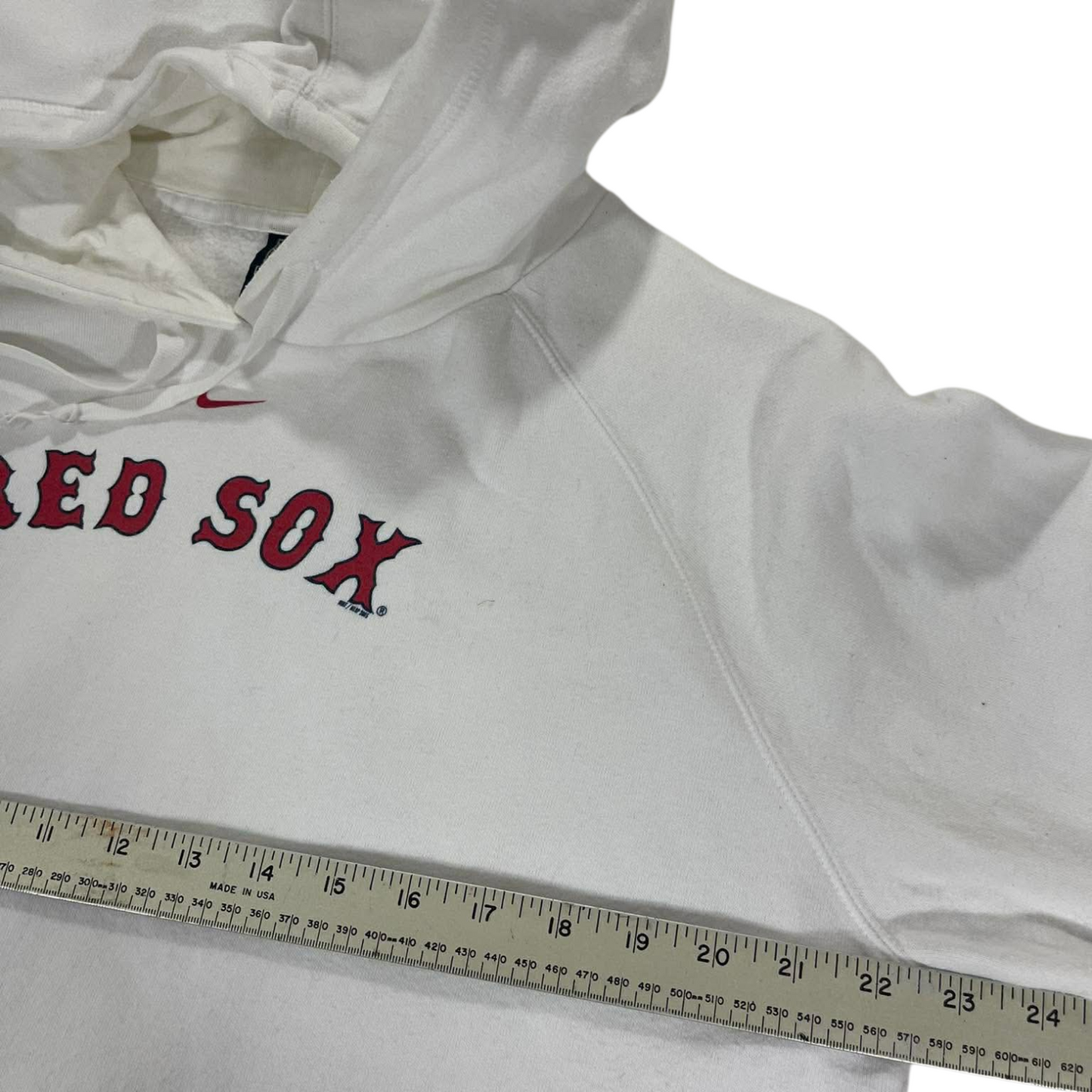 VINTAGE NIKE WHITE BOSTON RED SOX HOODIE (XL)