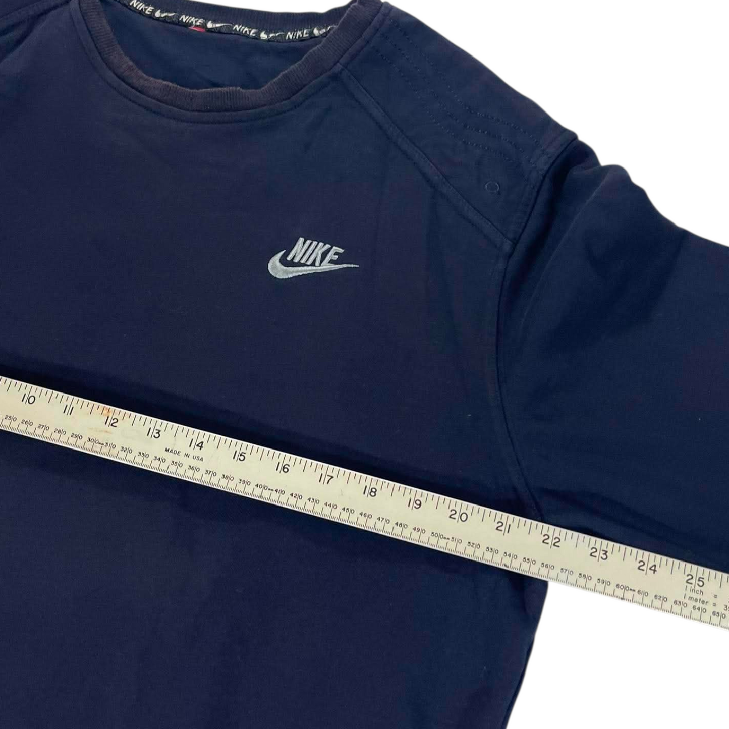 CLASSIC NIKE CREWNECK (M)