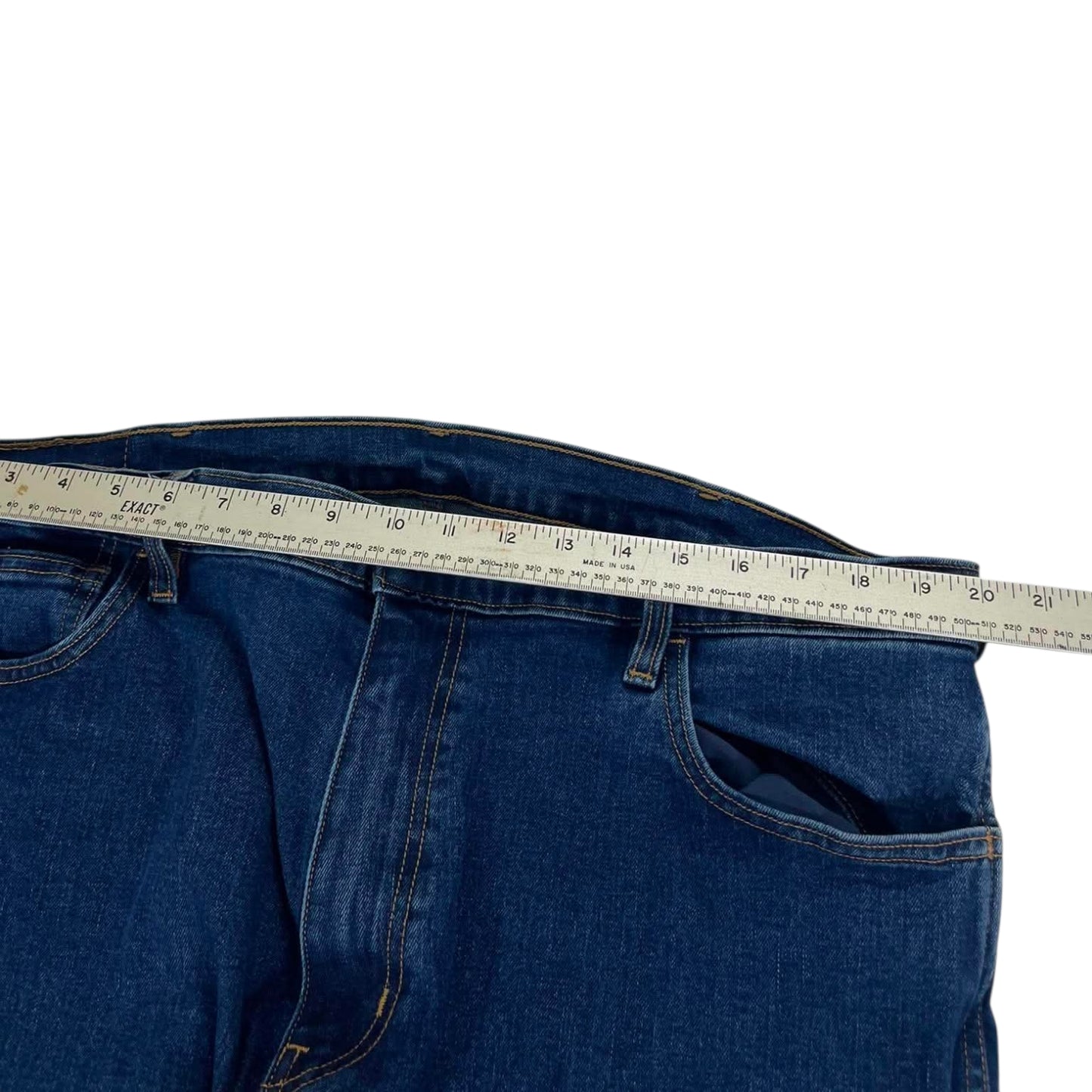 LEVI'S BLUE DENIM JEANS (40)