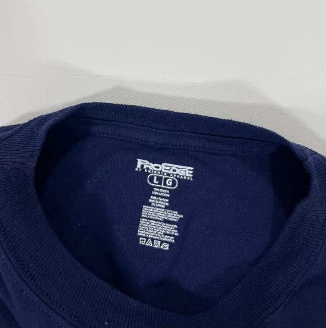 VINTAGE NAVY NOTRE DAME FIGHTING IRISH T-SHIRT (L)