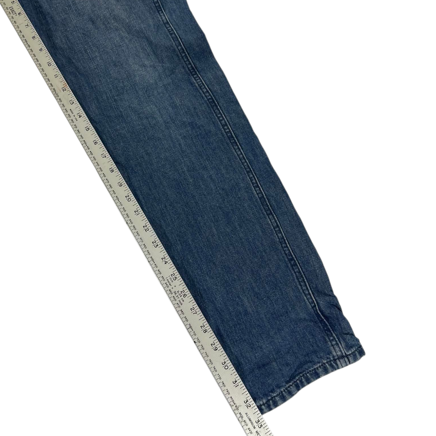 VINTAGE QUICKSILVER BAGGY BLUE DENIM JEANS WITH A RELAXED FIT (38)