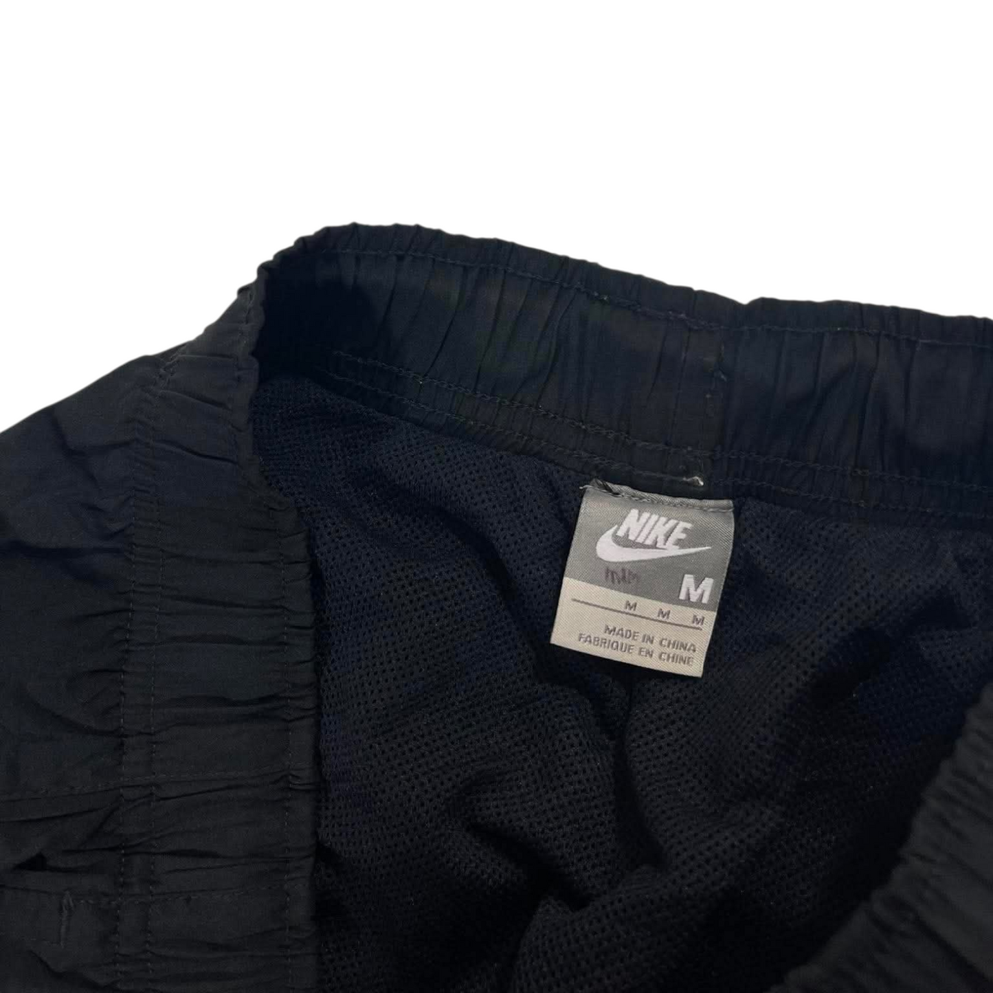 VINTAGE NIKE BLACK TRACK PANTS (M) ¹⁵