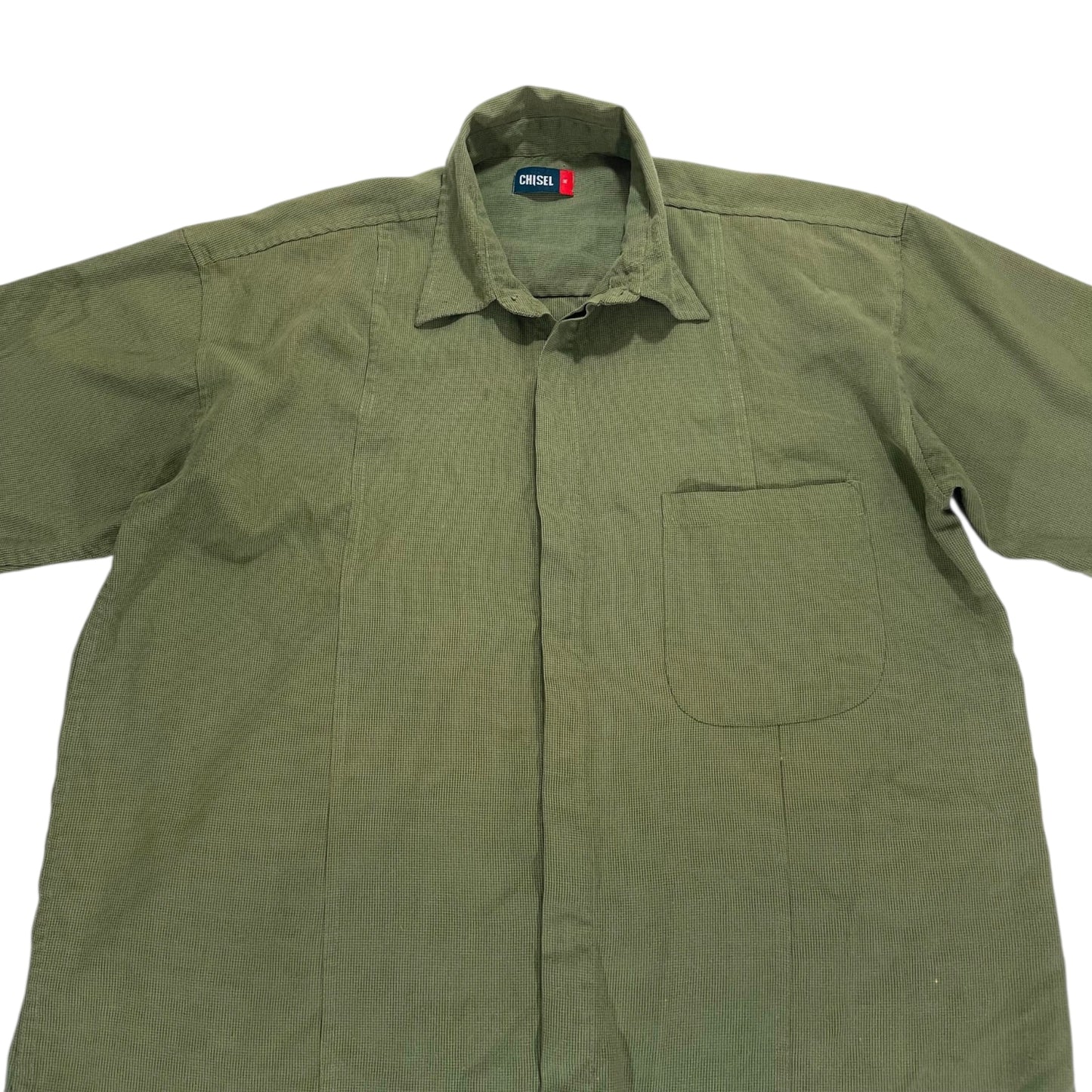 VINTAGE CHISEL OLIVE GREEN SHORT SLEEVE (M)