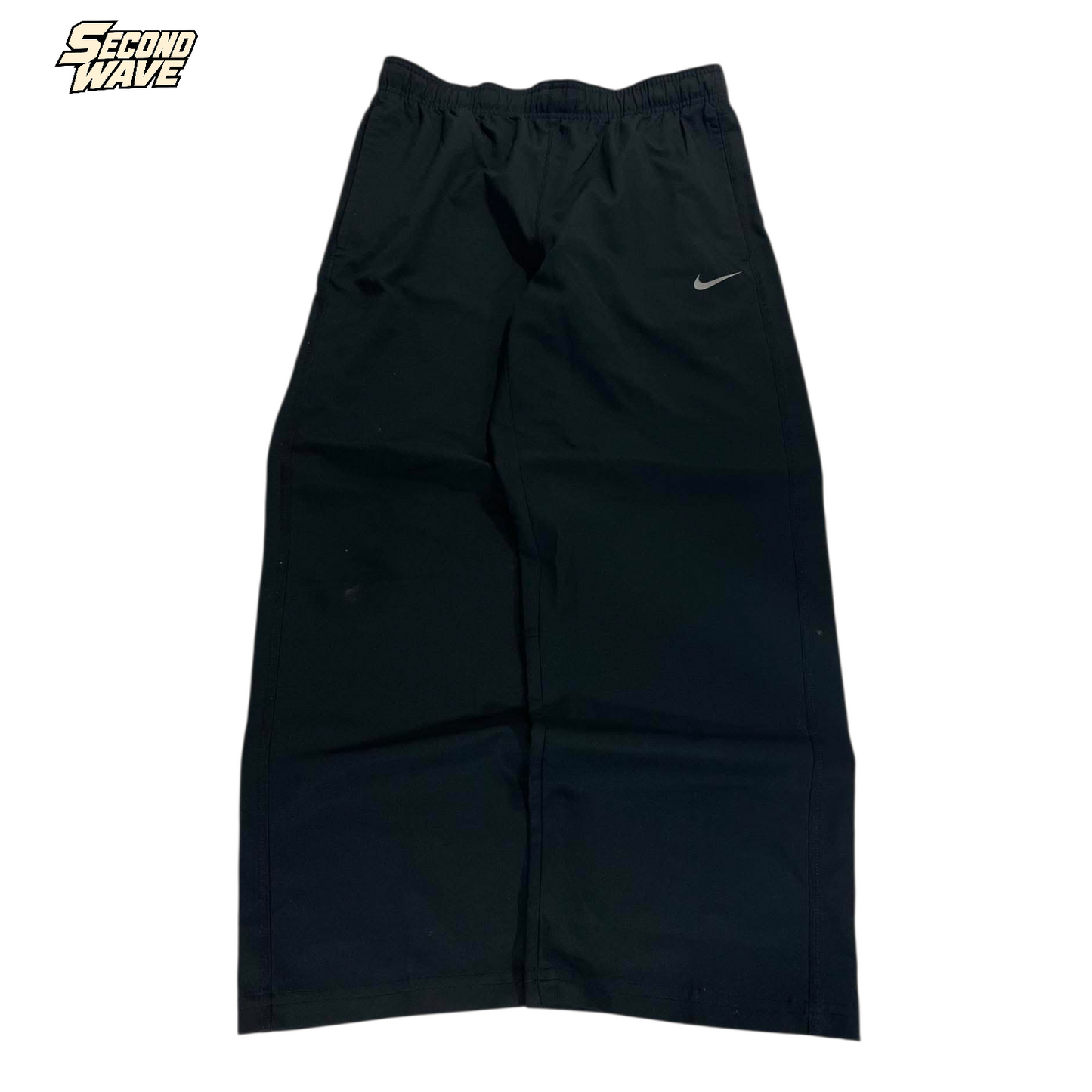 CLASSIC NIKE BLACK TRACK PANTS (L) ⁹
