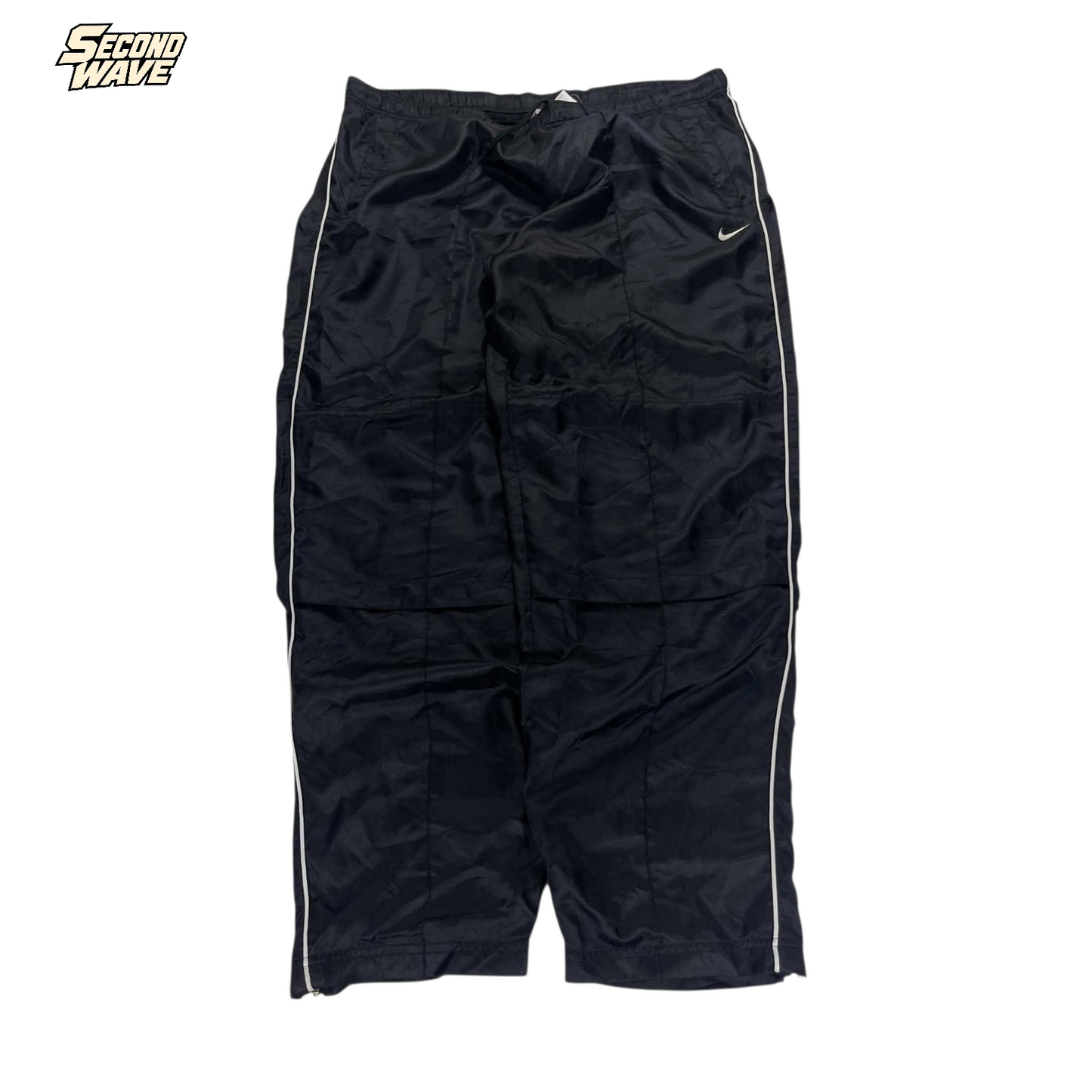 VINTAGE NIKE BLACK/WHITE TRACK PANTS¹⁰ (XL)