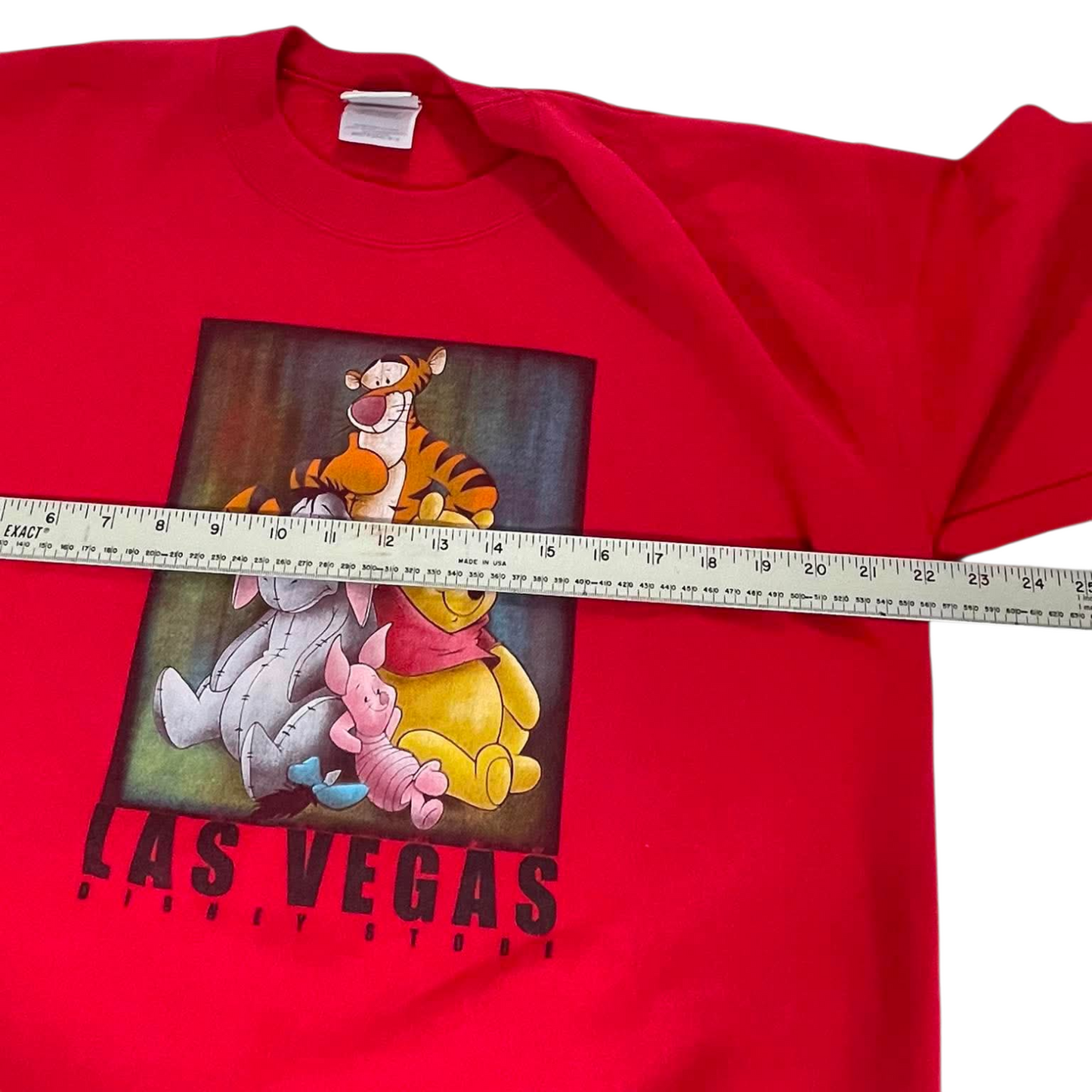 VINTAGE DISNEY WINNIE THE POOH RED CREWNECK SWEATSHIRT (M)