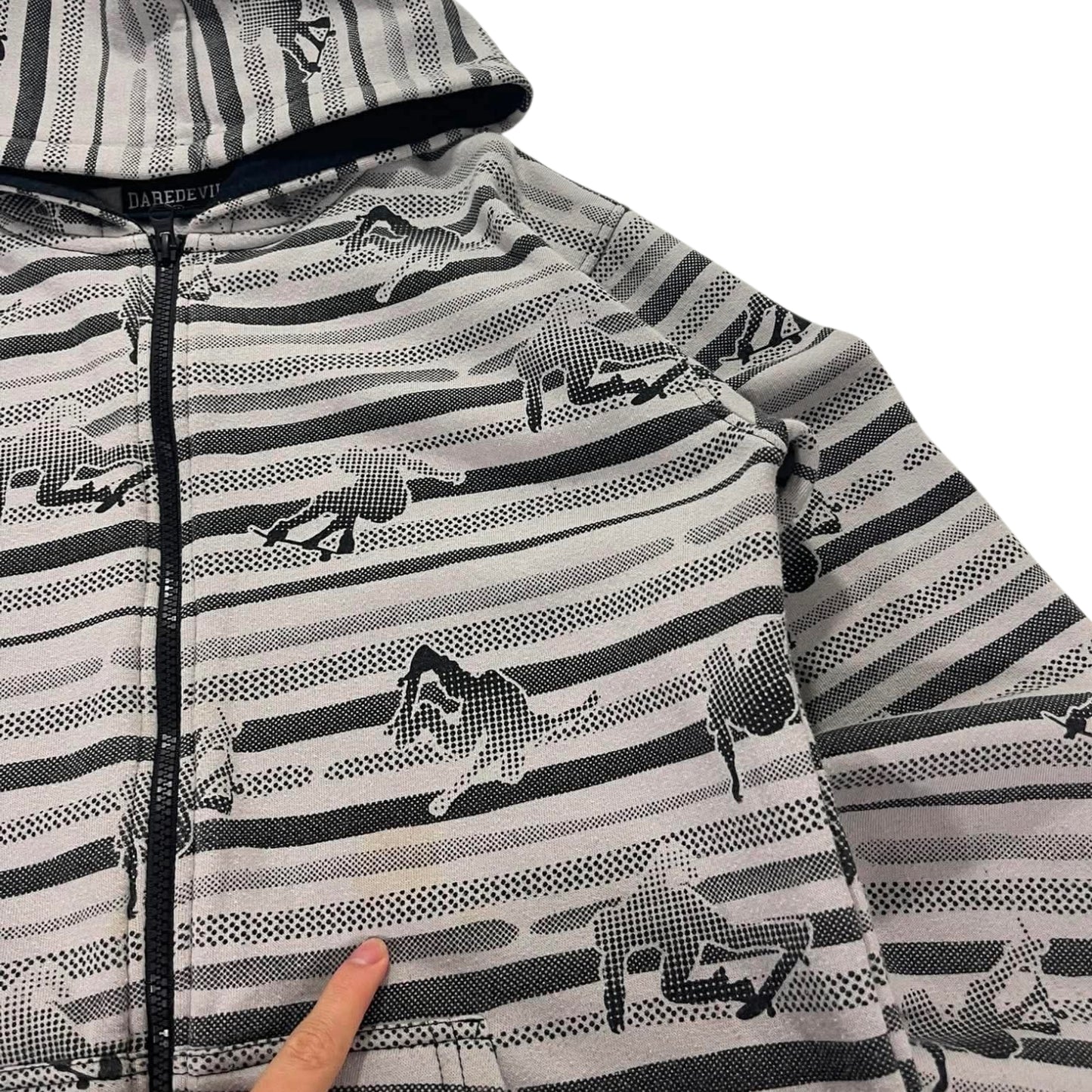 Y2K DAREDEVIL GREY ZIP UP HOODIE (M)