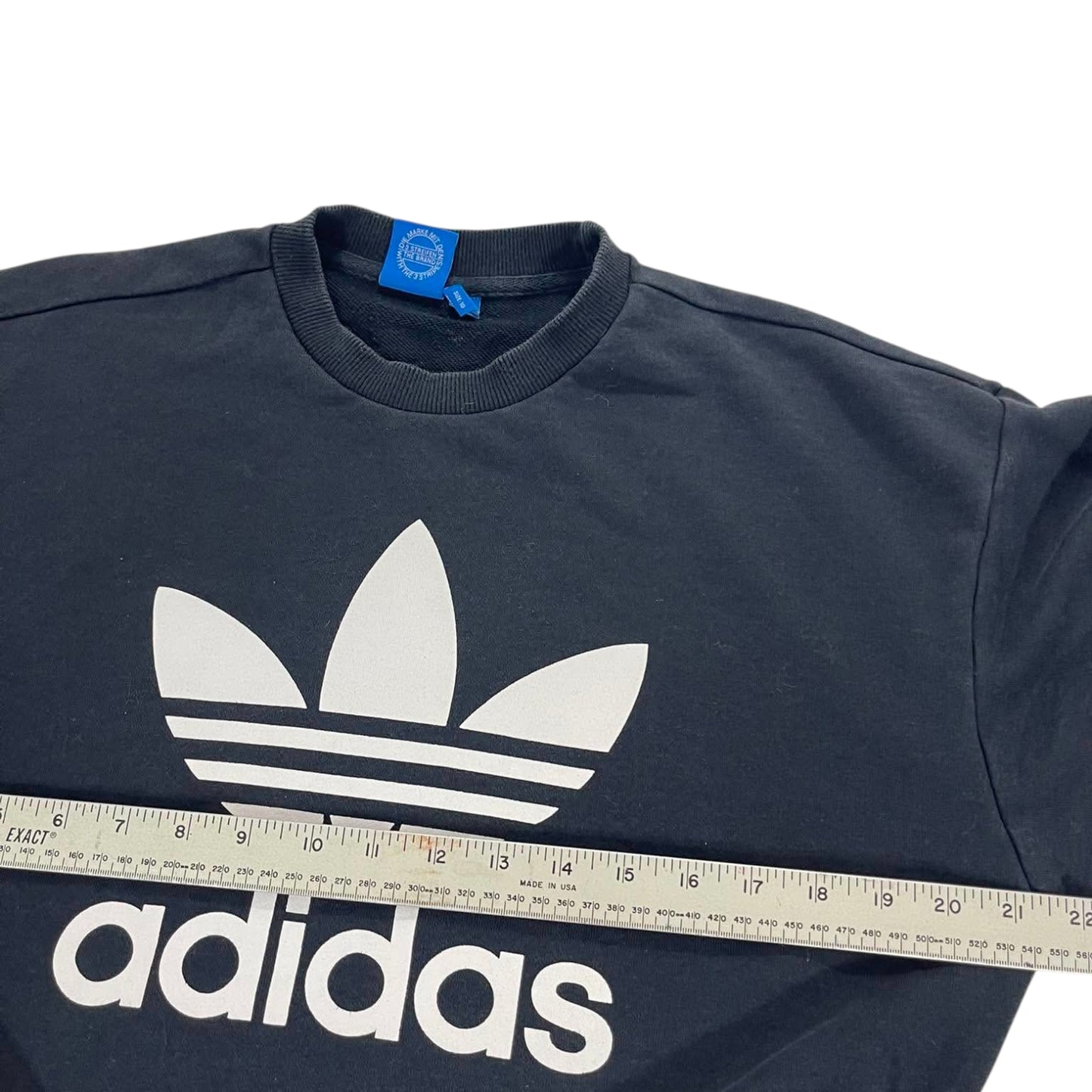 CLASSIC ADIDAS BLACK CREWNECK (L)
