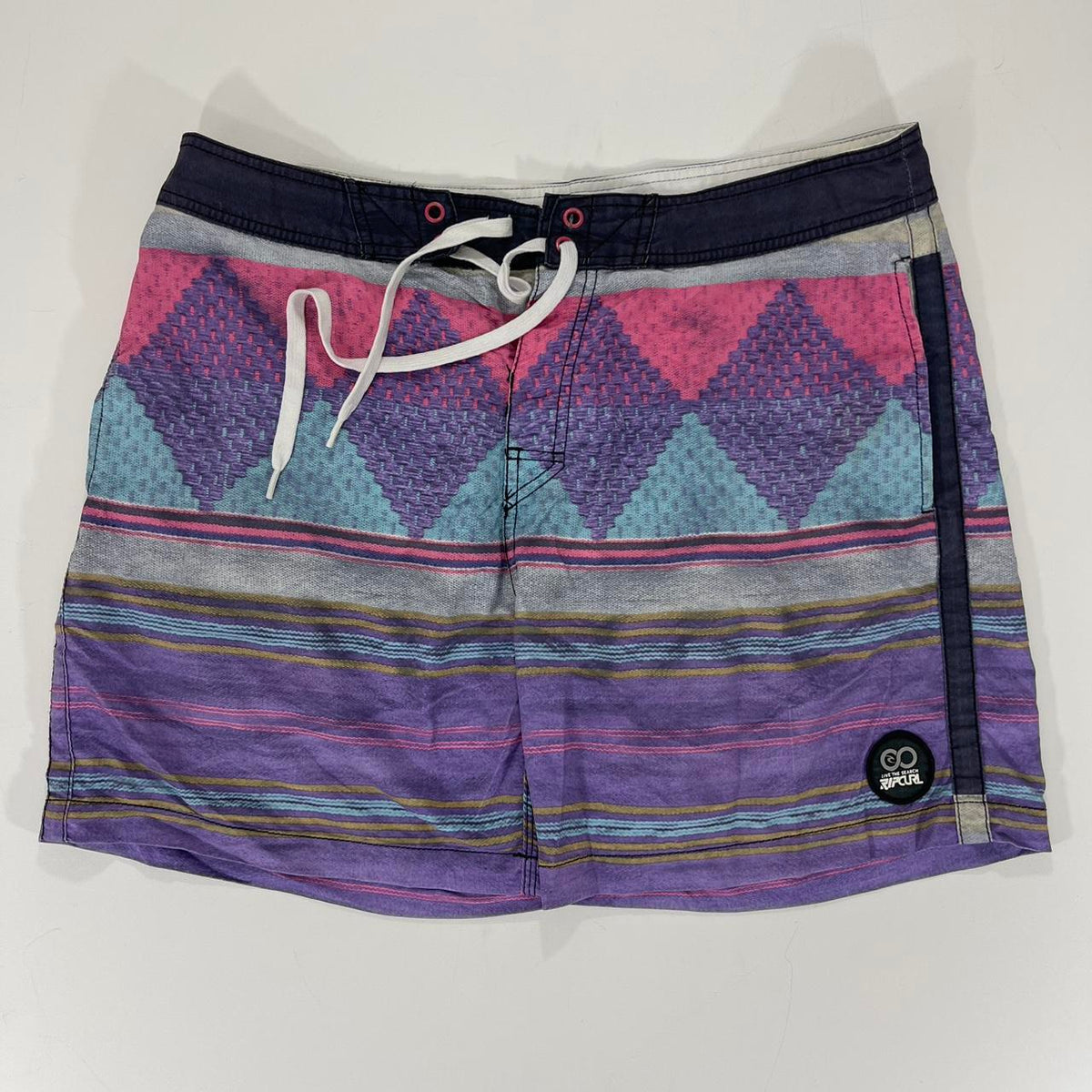 RIPCURL MULTICOLOURED BORED SHORTS WITH A RETRO VIBE (34)