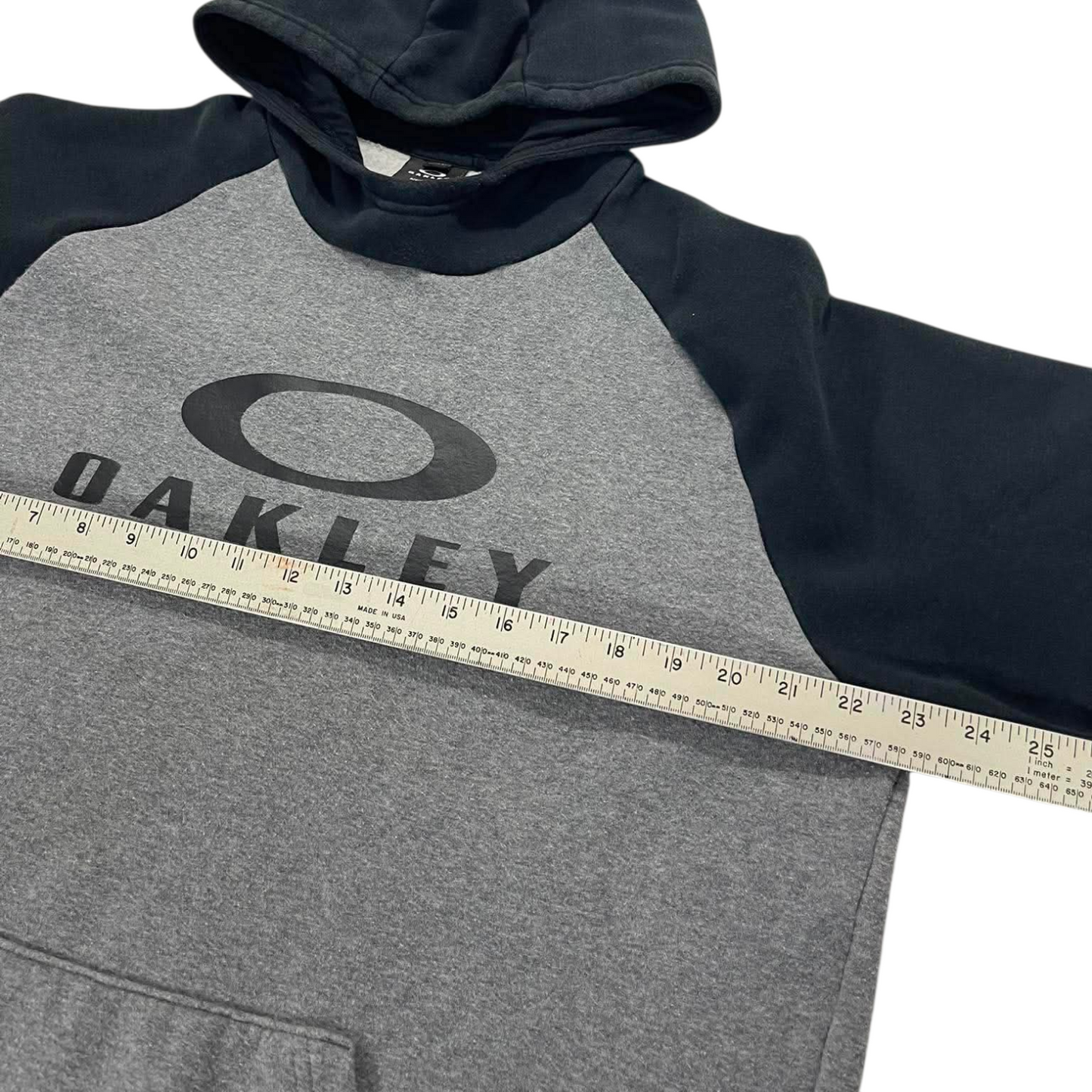 OAKLEY GRAY HOODIE (XL)