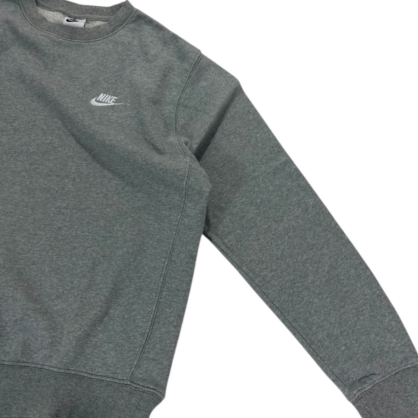 NIKE GREY CREWNECK SWEATSHIRT (M)
