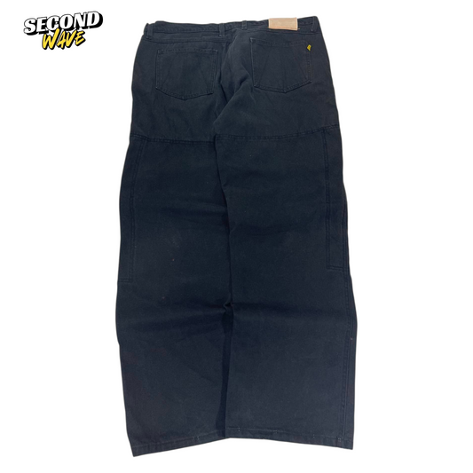 VINTAGE DRAGGIN BAGGY BLACK DENIM JEANS WITH A RELAXED FIT (40)