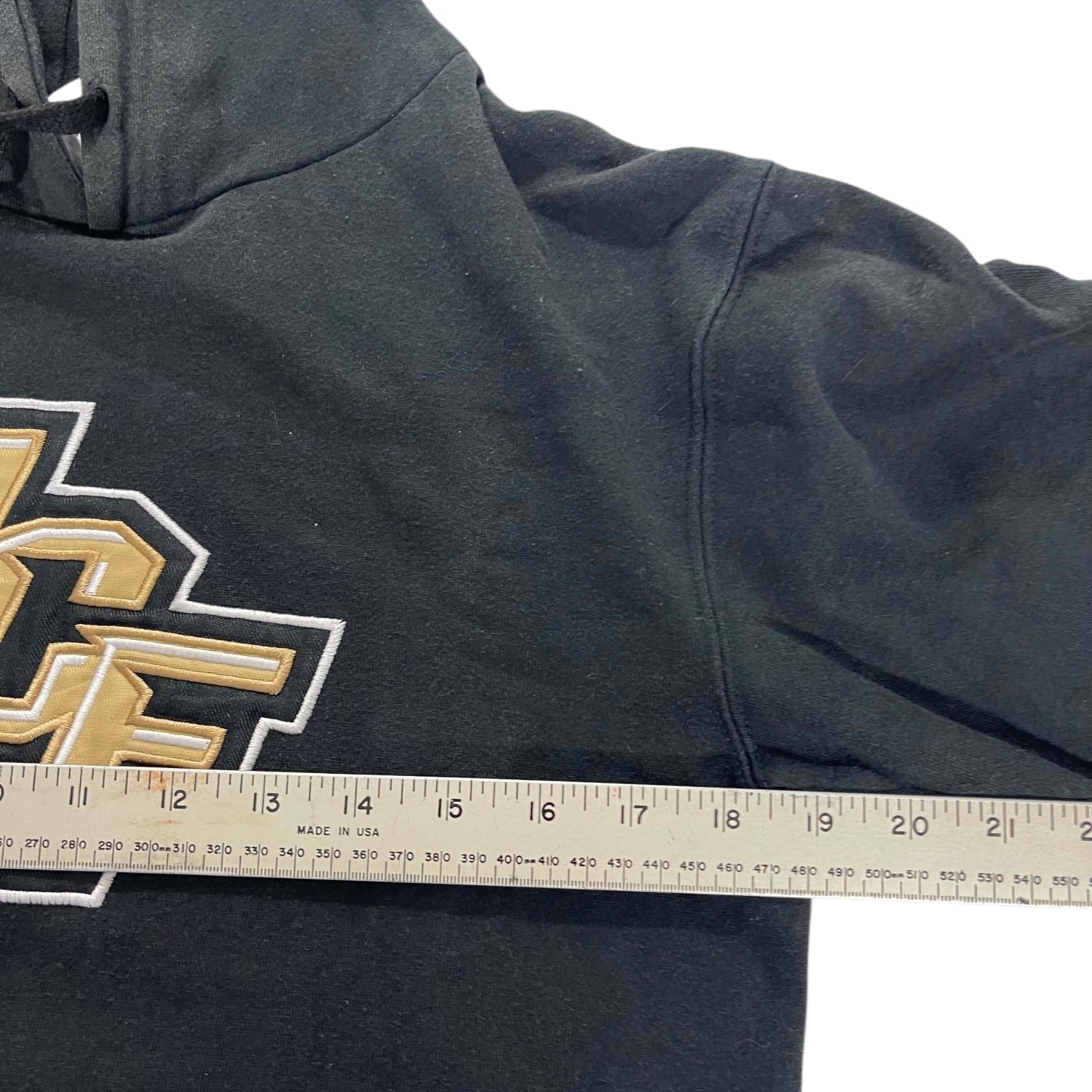 VINTAGE UFC BLACK & GOLD HOODIE (S)