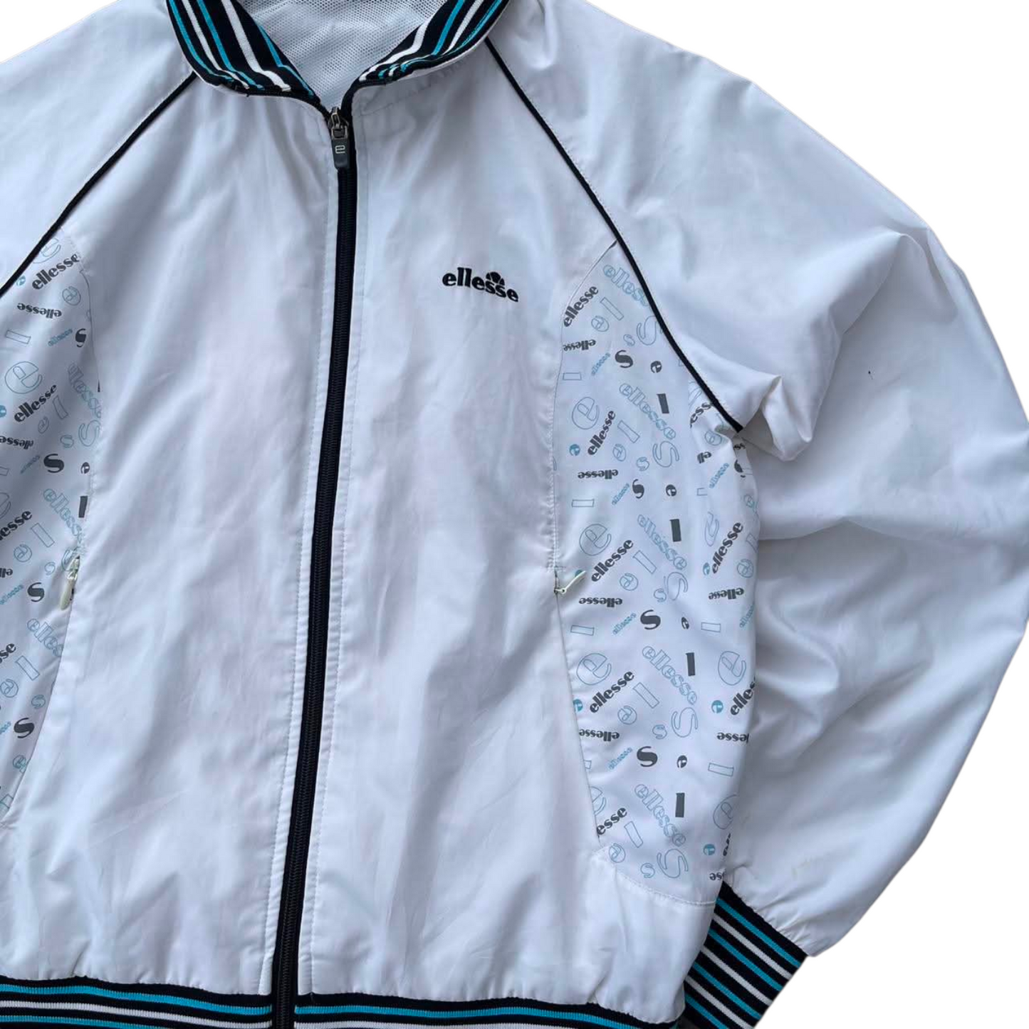ELLESSE WHITE & BLUE WINDBREAKER JACKET (M)