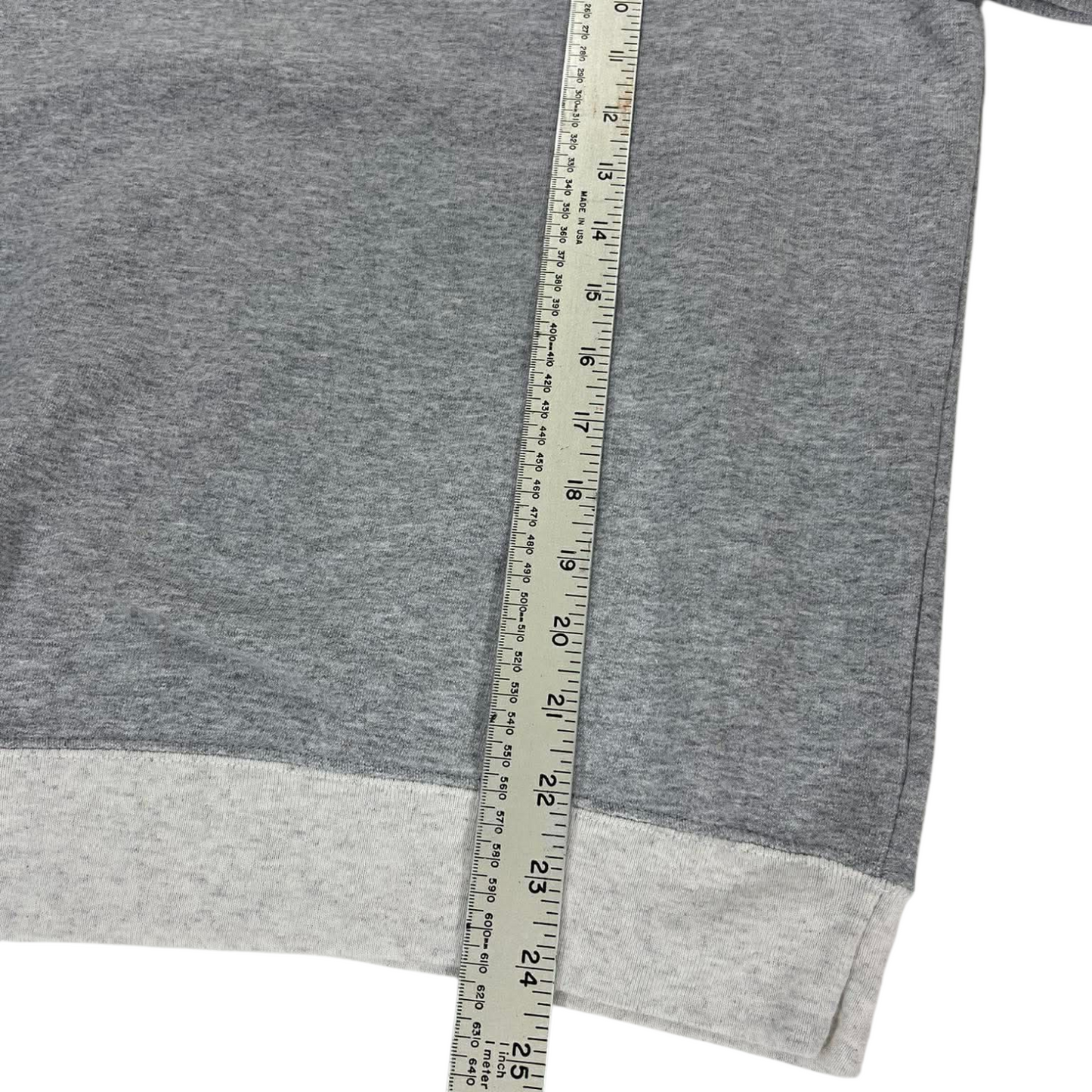 CHAMPION GREY SWEATSHIRT EMBROIDERED LOGO (M)