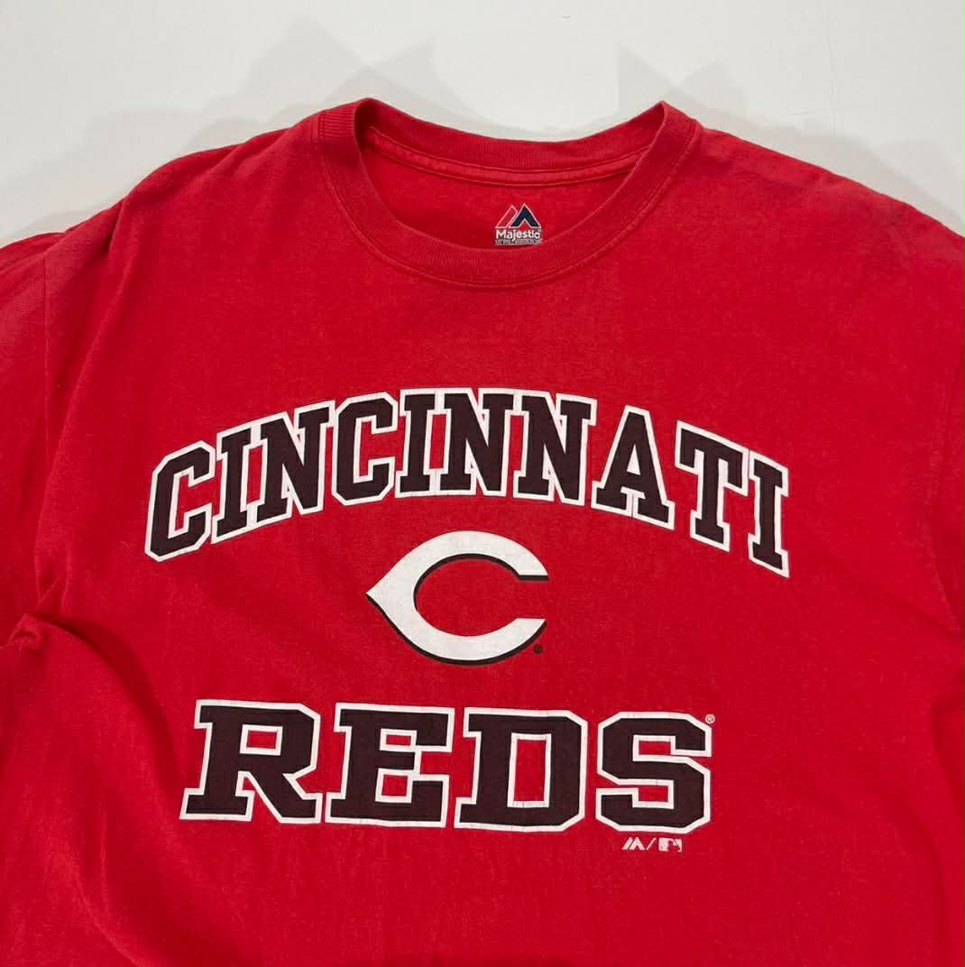VINTAGE MAJESTIC ATHLETIC CINCINNATI REDS RED T-SHIRT (M)