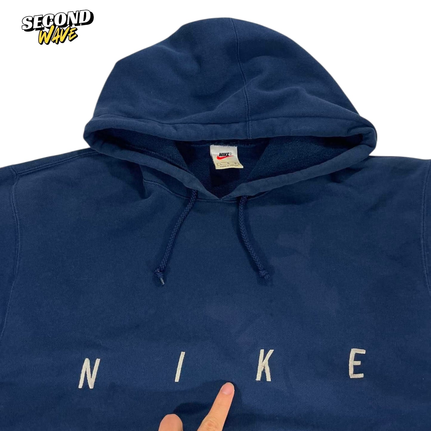 VINTAGE NIKE NAVY BLUE HOODIE  (L)