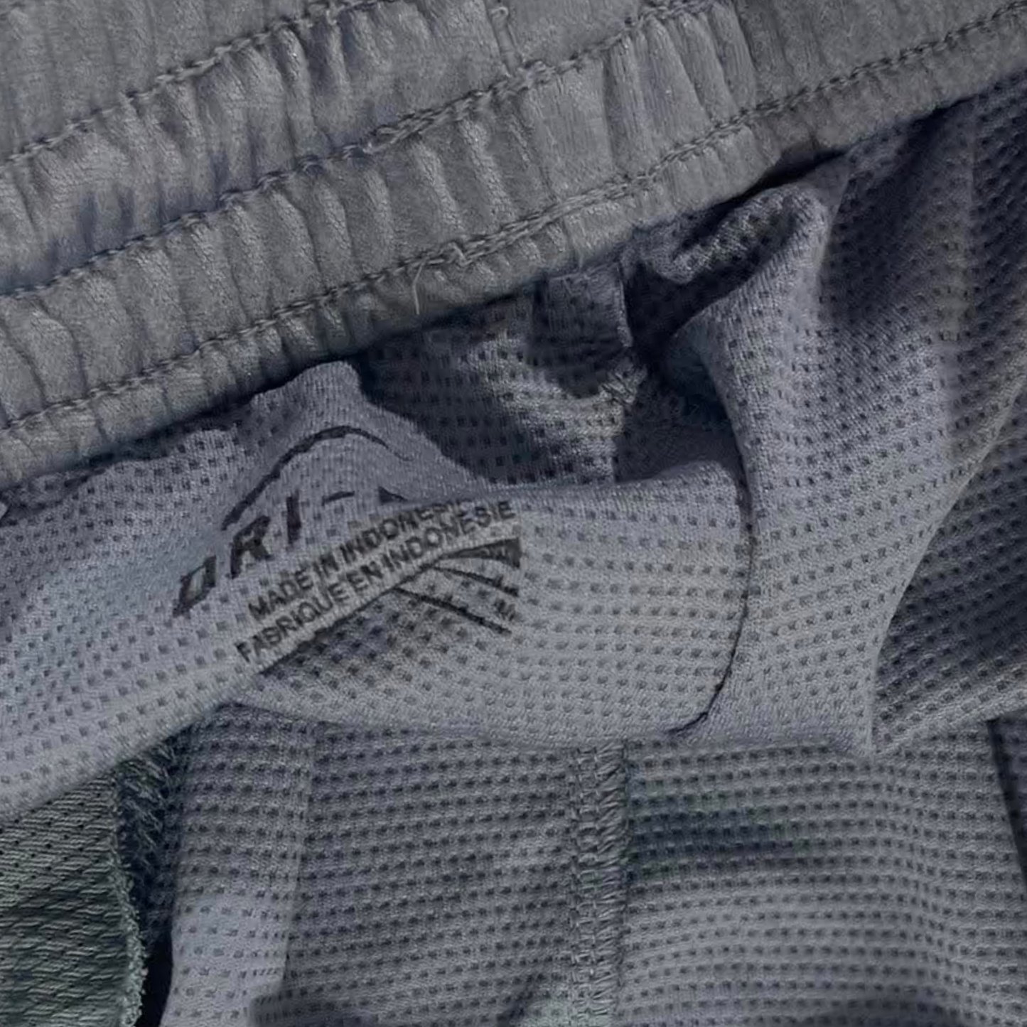 NIKE GREY DRI-FIT PANTS¹¹ (M)