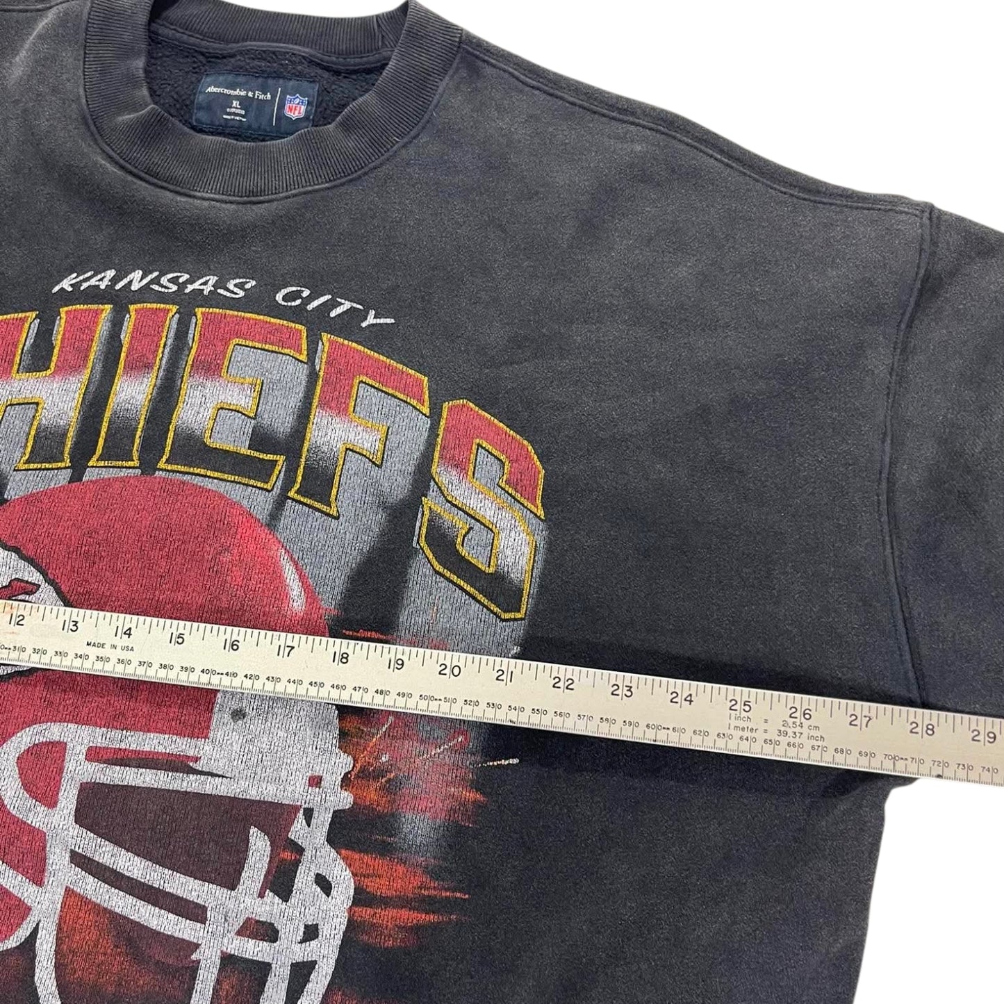 VINTAGE ABERCROMBIE & FITCH KANSAS CITY CHIEFS BLACK CREWNECK (XL)