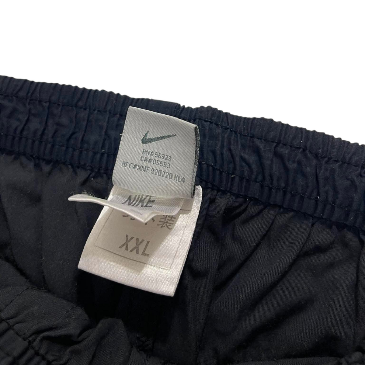 VINTAGE NIKE BLACK TRACK PANTS (M) ¹⁴