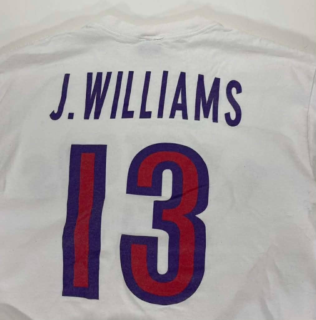 VINTAGE J WILLIAMS NBA TORONTO RAPTORS WHITE T-SHIRT (M-L)