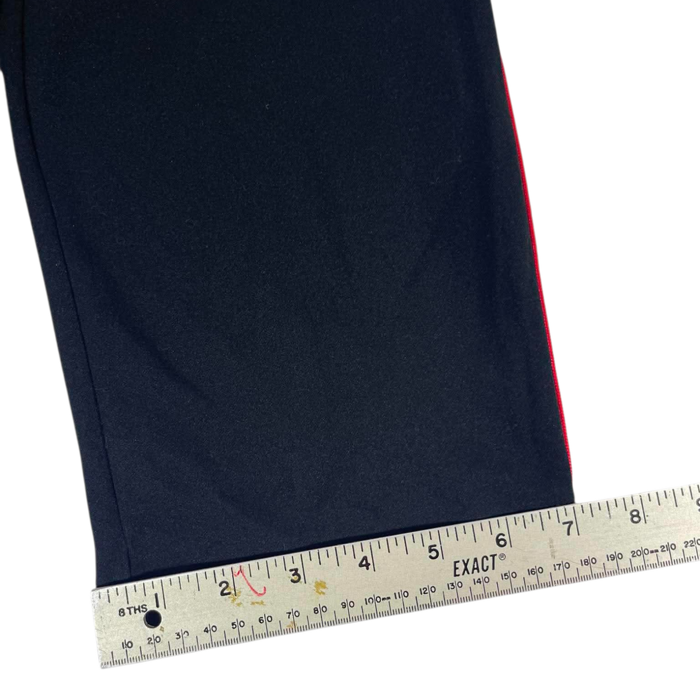 REEBOK BLACK TRACK PANTS (S-M)
