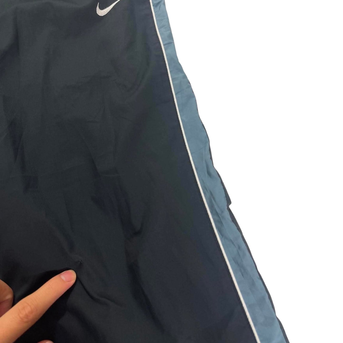 VINTAGE NIKE TRACK PANTS (M-L)