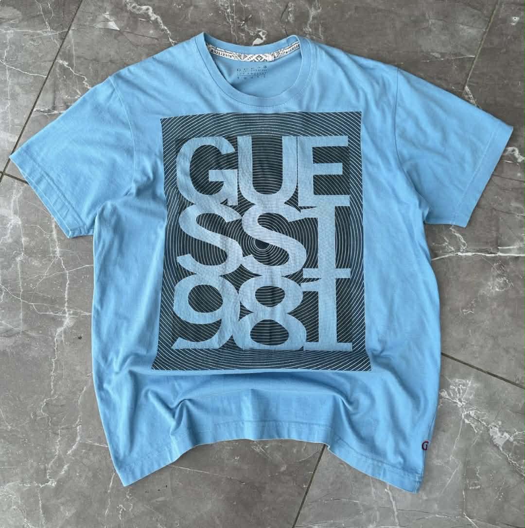 Y2K GUESS BLUE GRAPHIC TEE (M)