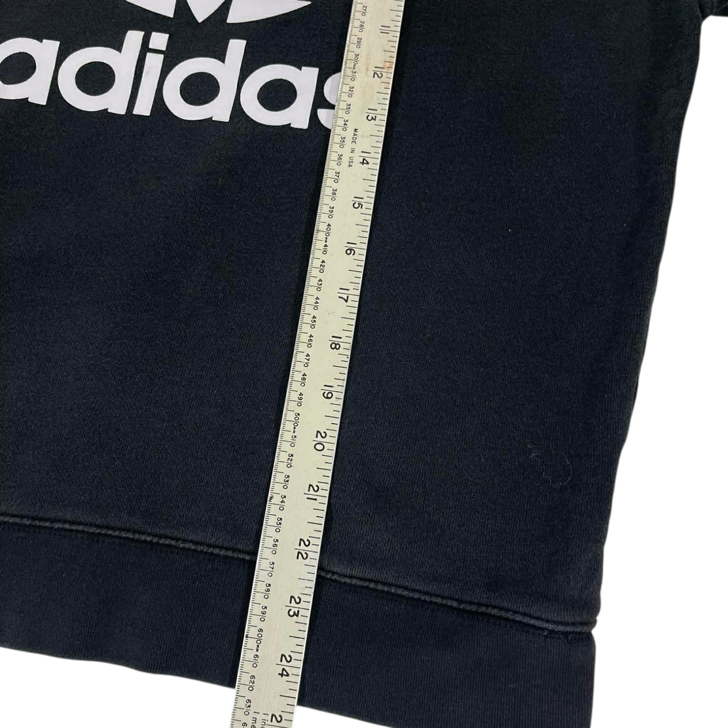 ADIDAS BLACK CREWNECK SWEATSHIRT (M)