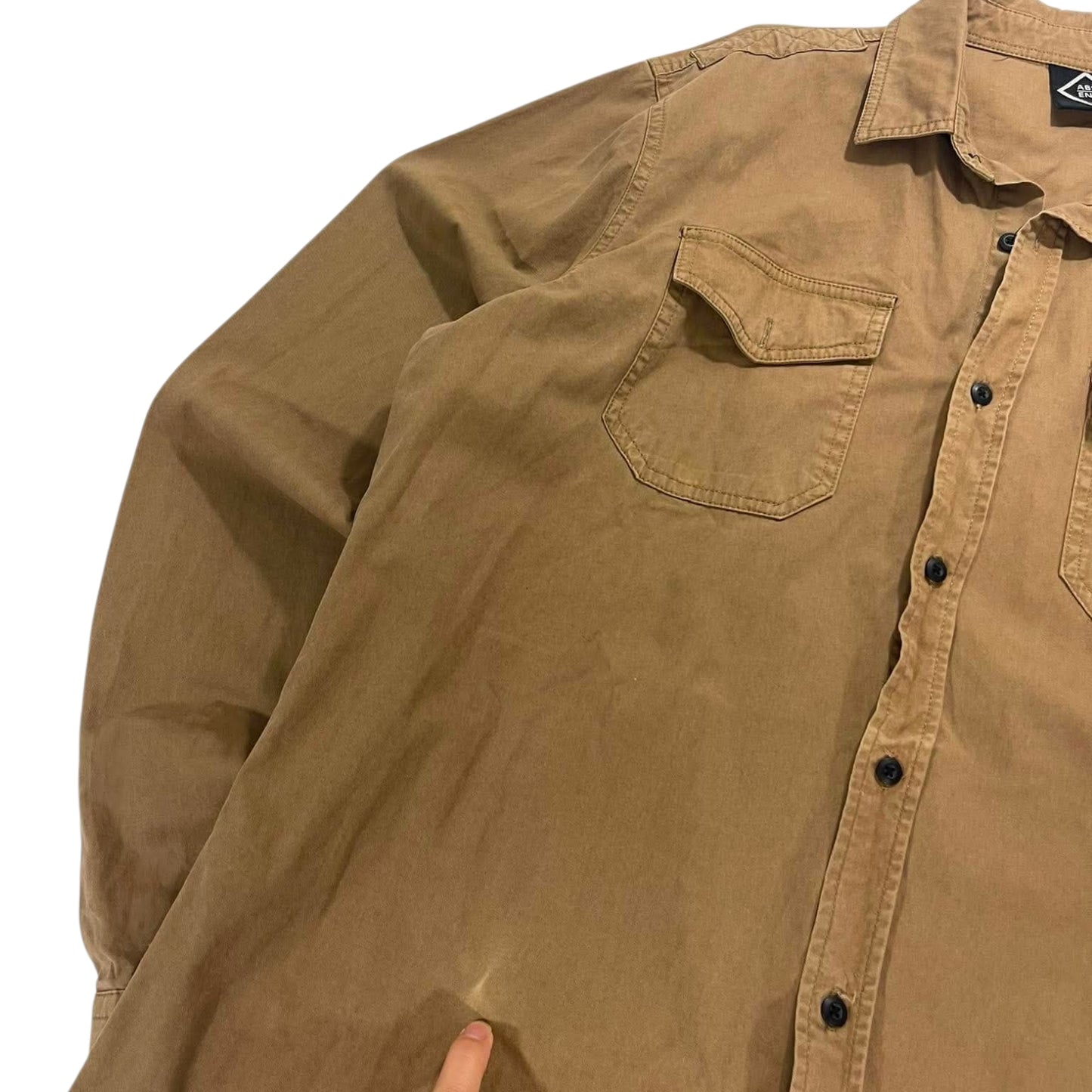 ABSCENT BROWN BUTTON UP SHIRT (M-L)