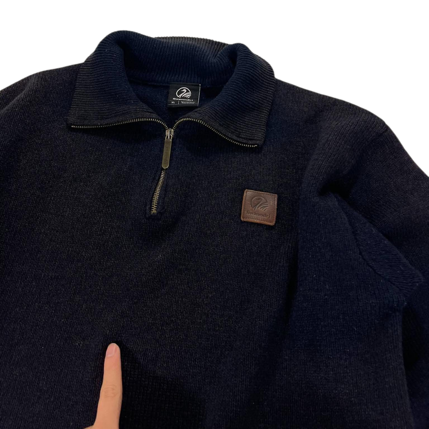 SWANNDRI BLACK QUARTER ZIP (BEST FIT L)