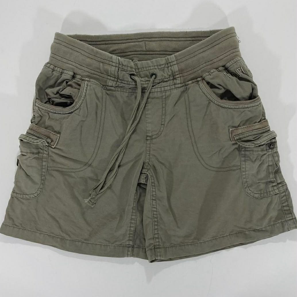 RIP CURL KHAKI CARGO SHORTS WITH ADJUSTABLE WAIST AND POCKETS (10)