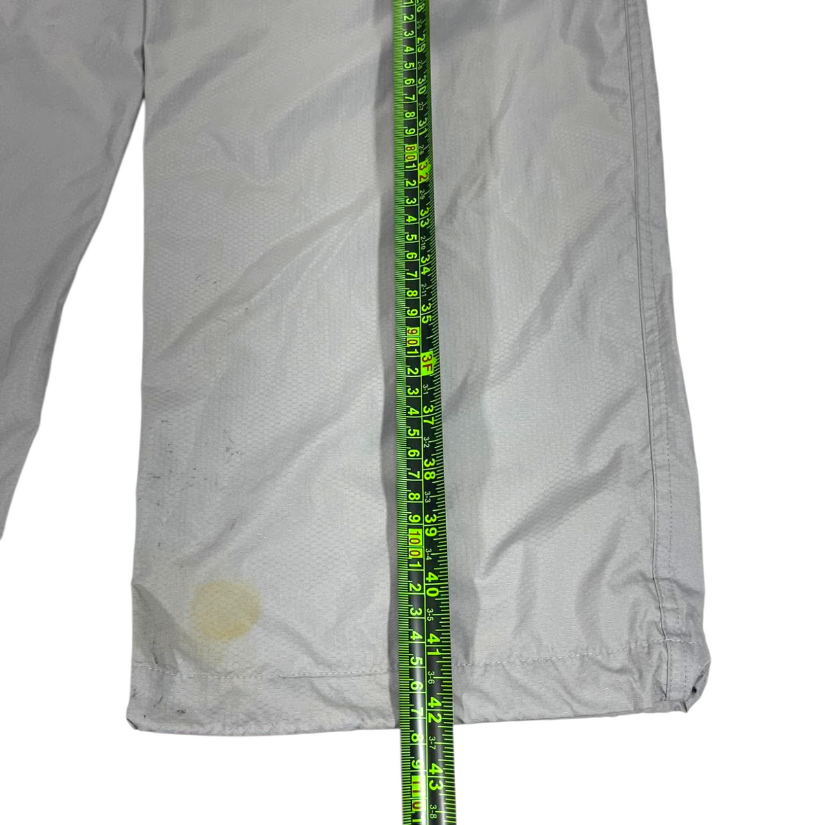Y2K NIKE 2 IN 1 GRAY CONVERTIBLE CARGO PANTS⁵ (BEST FIT SMALL - MEDIUM)