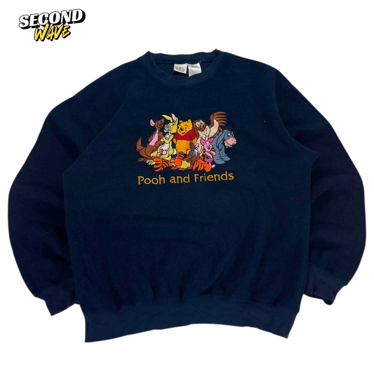 VINTAGE EMBROIDERED DISNEY WINNIE THE POOH NAVY SWEATSHIRT (L)