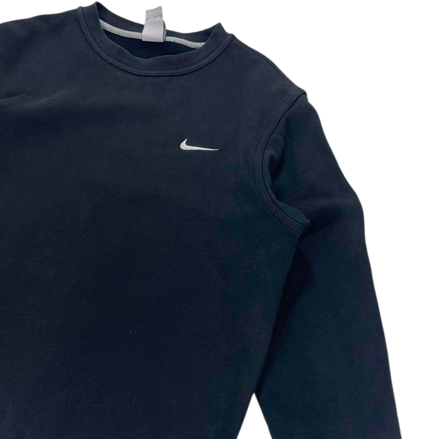 NIKE ESSENTIALS CREWNECK (XL)