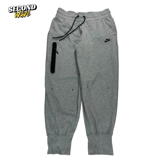 NIKE GREY SWEATPANTS (M)