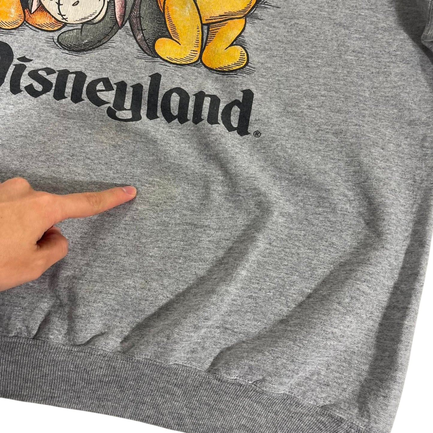 VINTAGE POOH AND FRIENDS GREY CREWNECK (L)