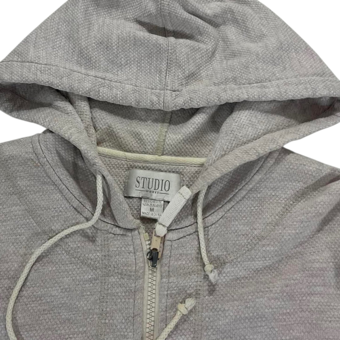 MADE IN NZ GREY STUDIO WORKS ZIP UP HOODIE (M-L)