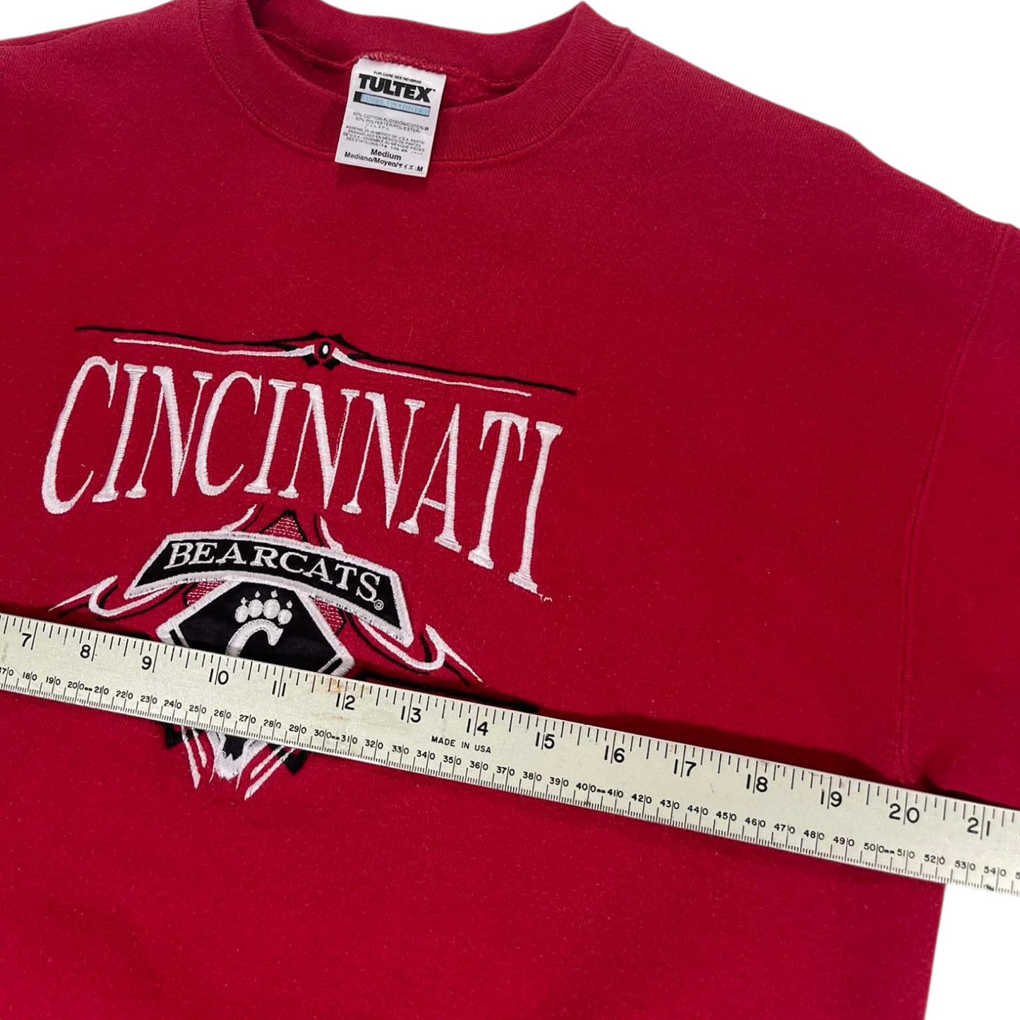 90s UNIVERSITY OF CINCINNATI RED CREWNECK SWEATSHIRT (M)